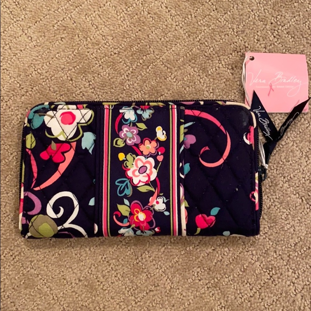 Vera Bradley wallet